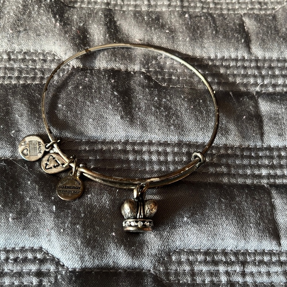 Free with Purchase 💥 Alex & Ani King Crown Silver Bracelet